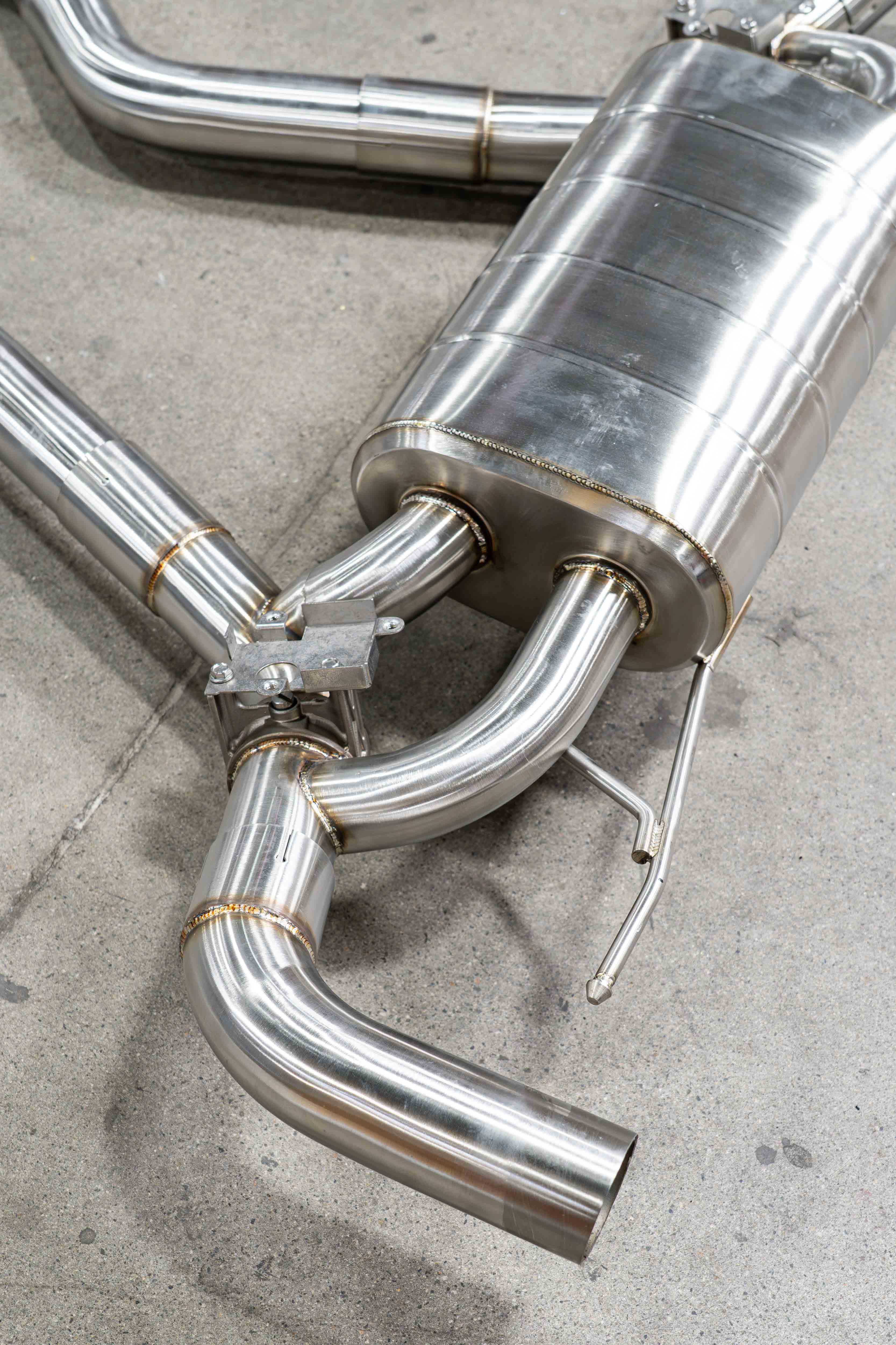 Bomiz BMW G42 M240i Valved Exhaust System