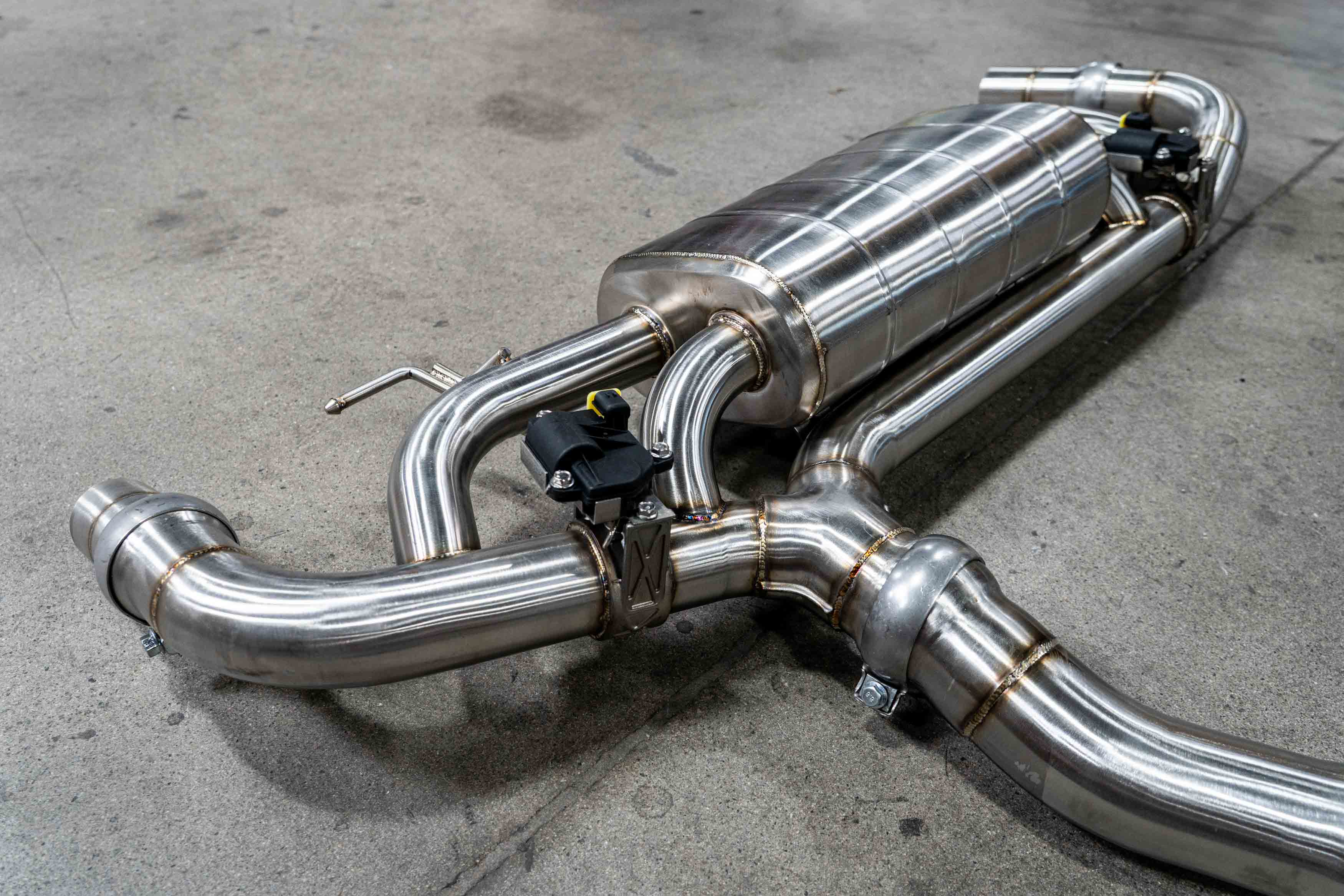 Bomiz BMW G20/G22 330/430  Valved Exhaust System