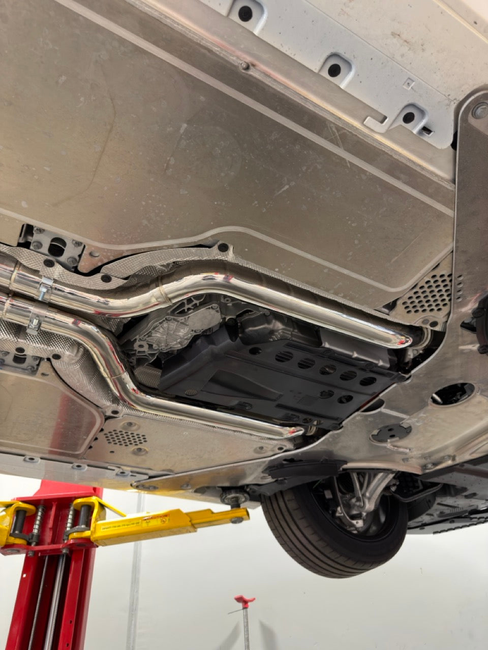 Bomiz BMW G90/G99 M5 Valved Exhaust System